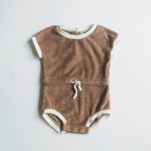 Quincy Mae Retro Romper 3-6mo - Picture 1 of 3